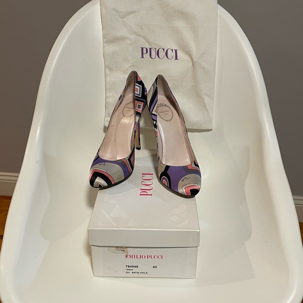 Emilio Pucci Psychedelic Pattern Pumps - image 3